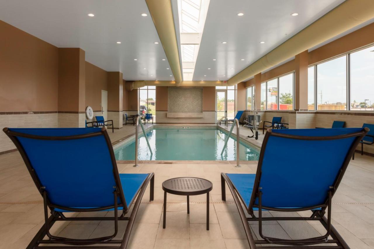 Springhill Suites Kansas City Airport Exteriér fotografie