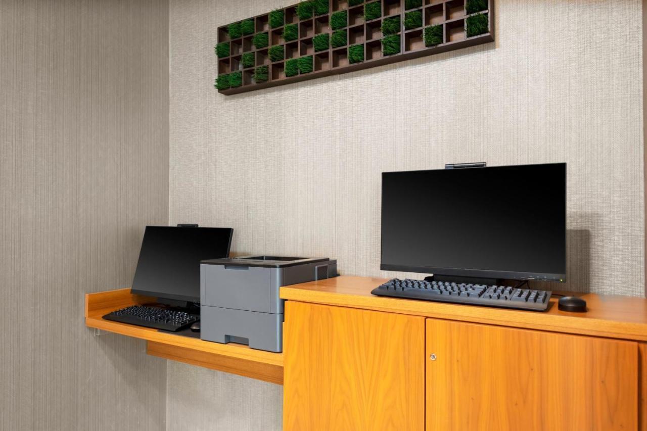 Springhill Suites Kansas City Airport Exteriér fotografie