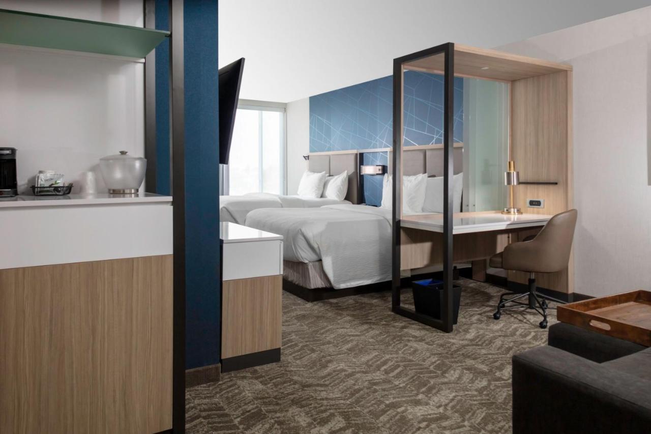 Springhill Suites Kansas City Airport Exteriér fotografie